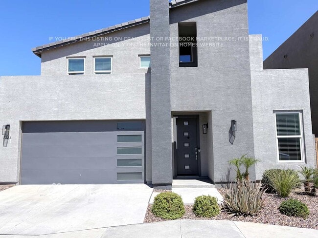 Building Photo - 7323 S 23rd Dr Rental