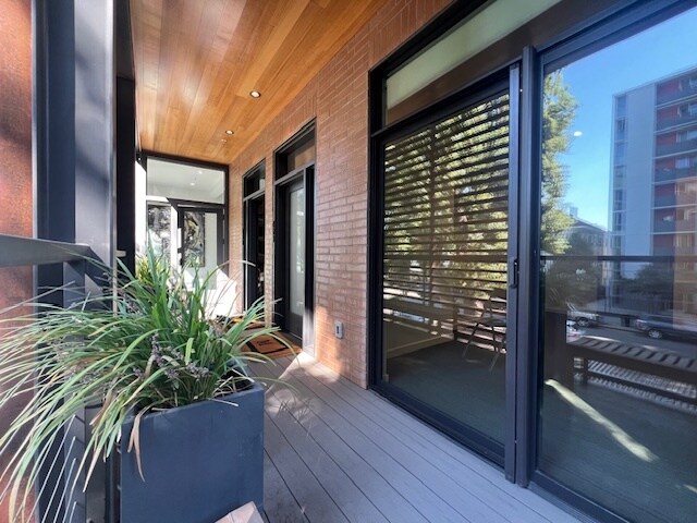 Photo - 1813 Capitol Ave Unidad 200