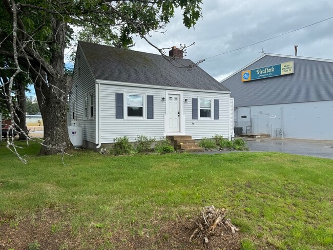 Photo - 88 New Rochester Rd