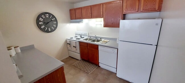 1 Bedroom Kitchen