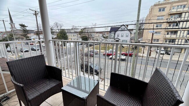 Photo - 790 Avenue C Unit 2