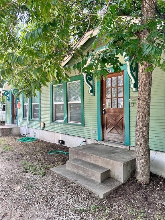 Building Photo - 4402 Duval St Rental