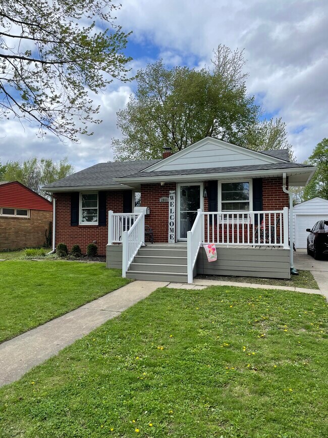 Photo - 2900 Oak Ave Casa