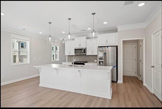 Photo - 1919 Allagash Ln