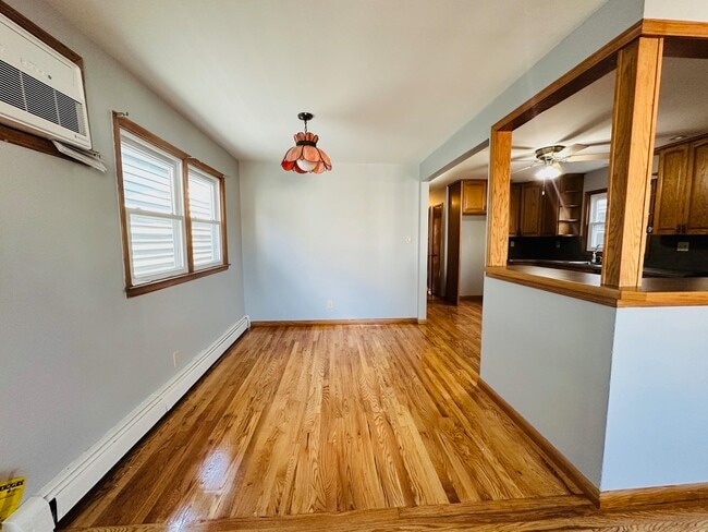 Photo - 126 W 25th St Unidad 2