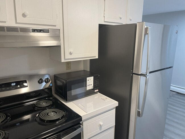 Estilo clásico con microondas. - High Meadow