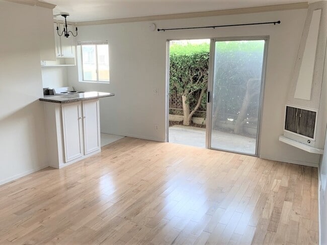 Photo - MR0021 (RUBS) Unit 6A