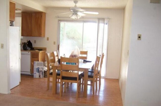 Photo - 6606 La Buena Tierra Ave