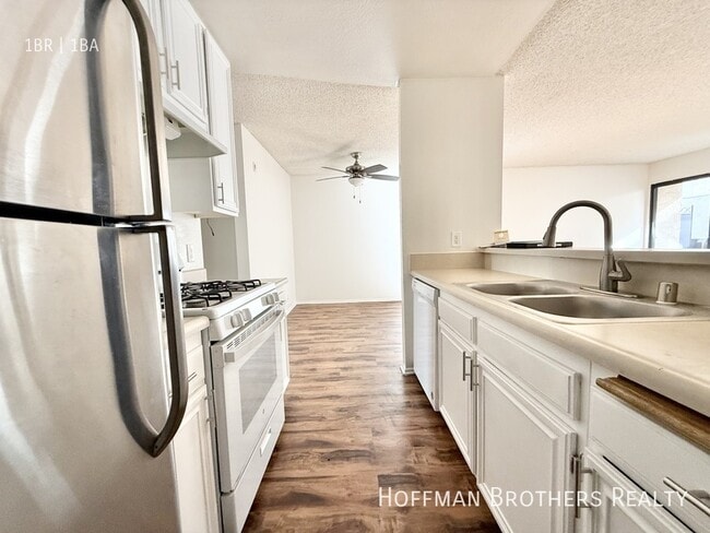 Photo - 9929 Sepulveda Blvd Unit 106