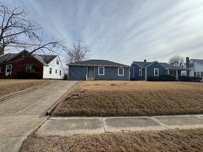 Photo - 617 Fairview Ave