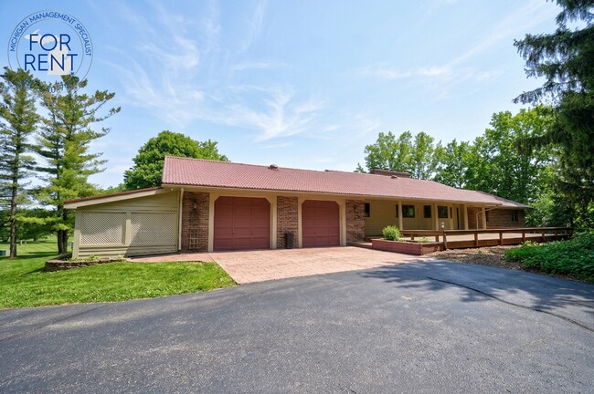 Photo - 7255 E Baldwin Rd