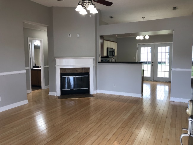 Photo - 226 Knox Creek Trail NW