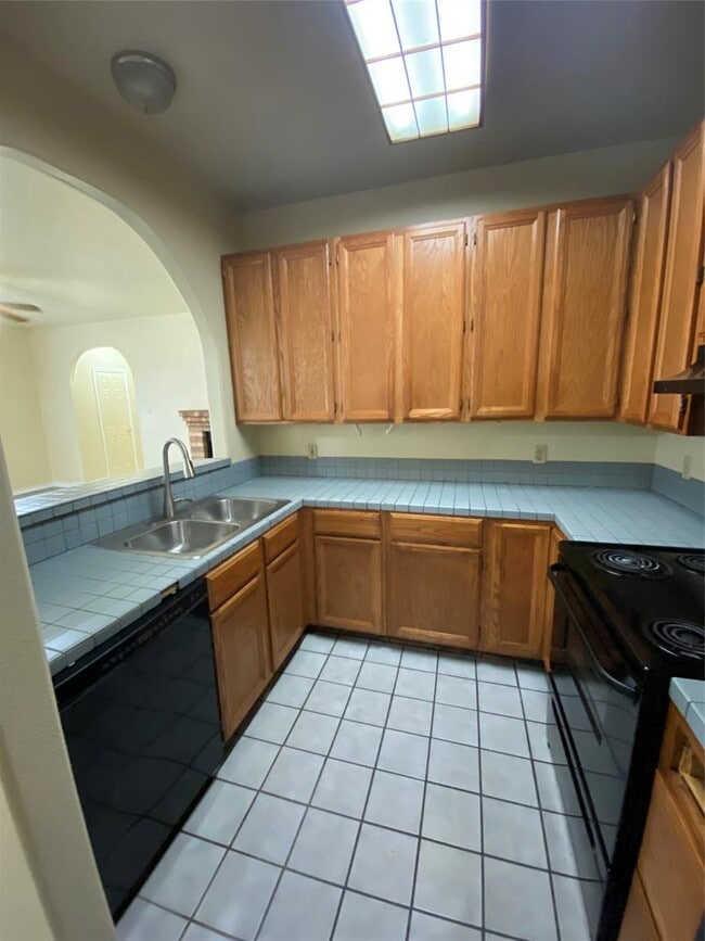 Photo - 2605 Alcott Ln