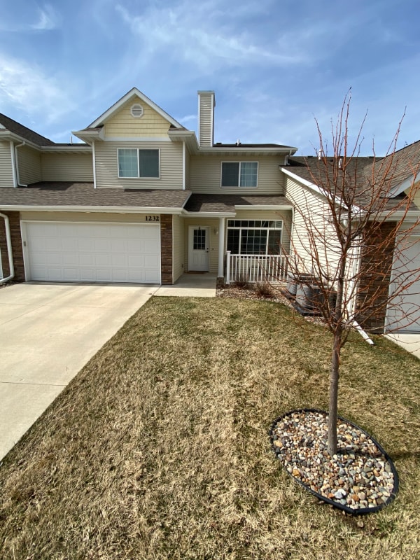 Photo - 1232 SE Birch Ln