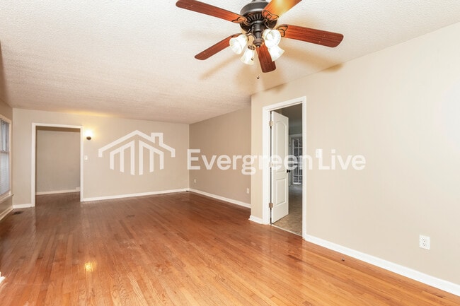 Photo - 501 Pheasant Ridge Dr