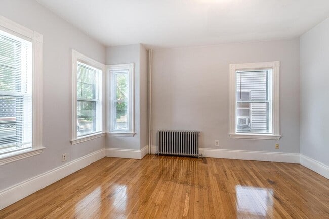 Photo - 49 Harrison St Unit 1