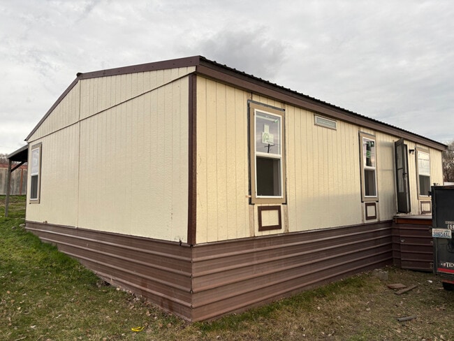 Photo - 471 Cheyne Rd