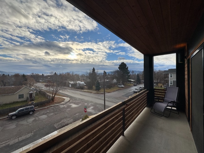 Photo - 680 S Johnson St Unit 1