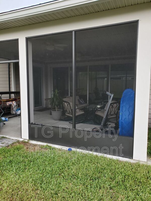 Photo - 166 Palisade Dr