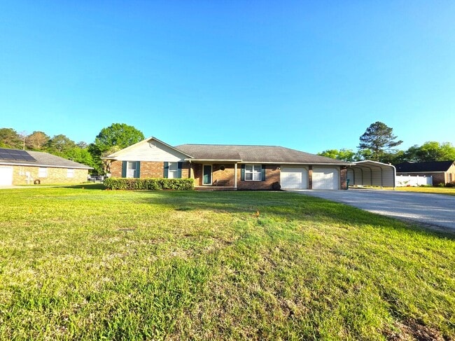 Building Photo - 450 Derek Dr