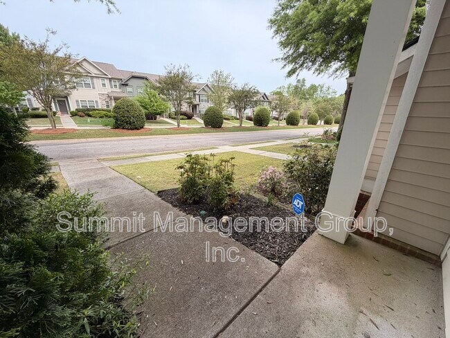 Photo - 180 Orchard Dr