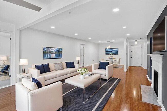 Photo - 27207 Plantation Dr NE