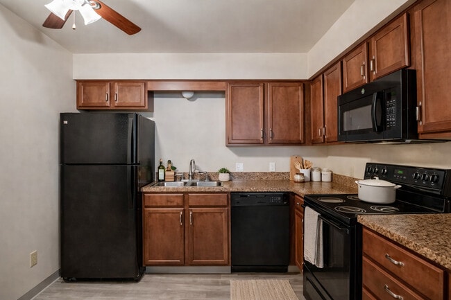 Sandstone Creek Apartments