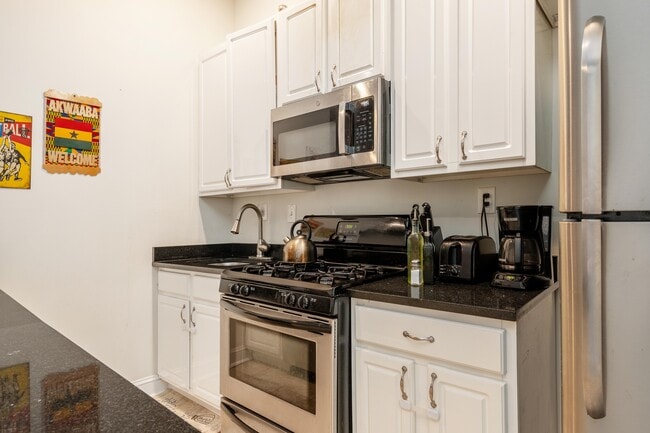 Building Photo - 312 Market St Unit Apt. C