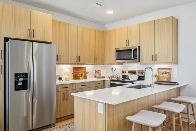 Photo - 3651 S Custer Rd