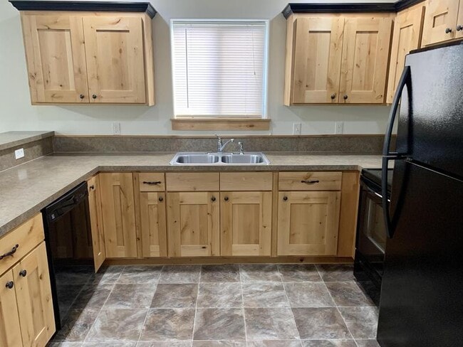 Photo - 1758 N Cooke St