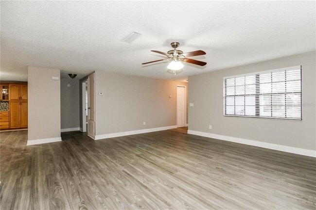 Photo - 3722 Greenford St