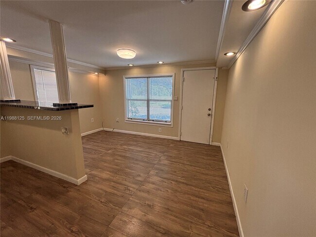 Photo - 1715 Lincoln St Unit 21