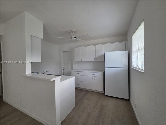 Photo - 3470 Frow Ave