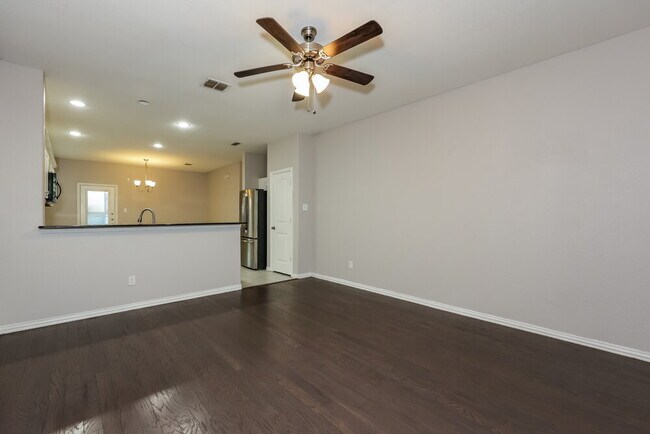 Photo - 2016 Belshire Ct