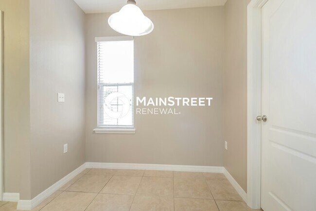 Photo - 4 Bedroom Pet-Friendly Home in Kissimmee, FL with Main Street Renewal