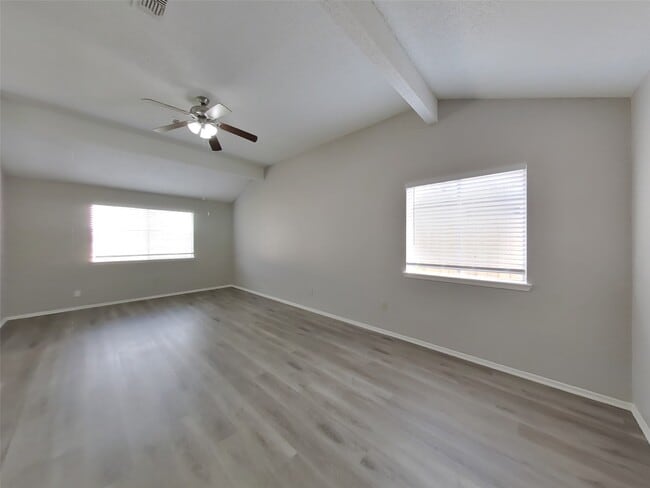 Building Photo - 11118 Nepau Dr