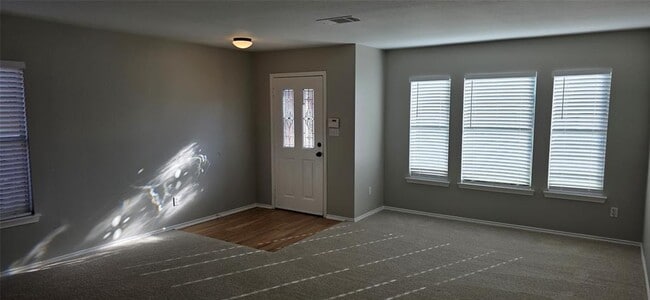 Photo - 3037 Bradford Park Dr