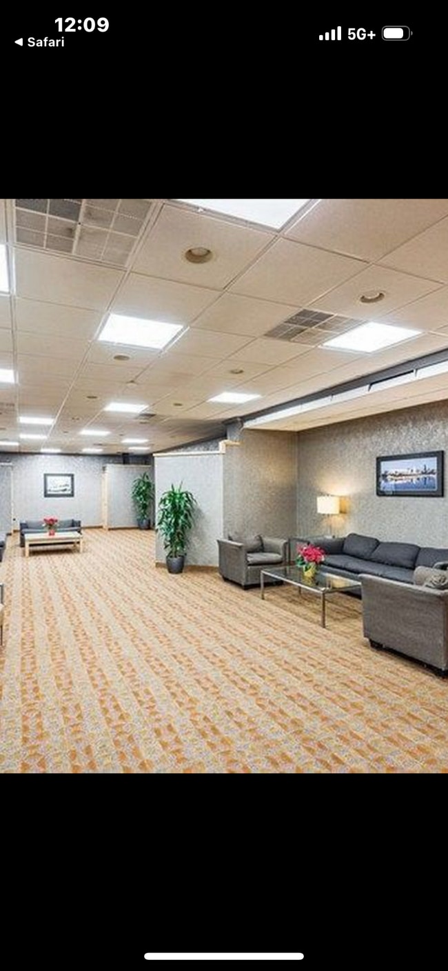 Photo - 5100 N Marine Dr Unit 24 C