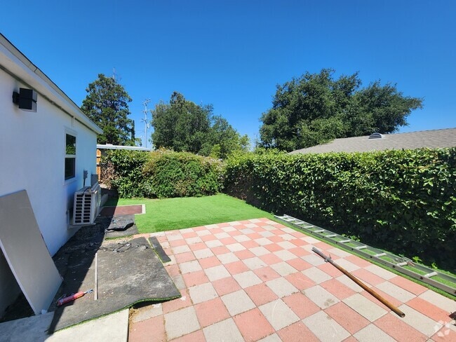 Building Photo - 10435 Las Lunitas Ave Rental