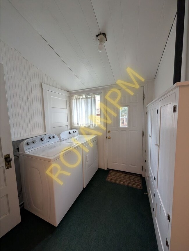 Photo - Charming Vintage 2 bed 1 bath home