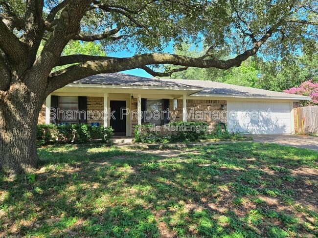 Building Photo - 7101 Canterbury Dr Rental
