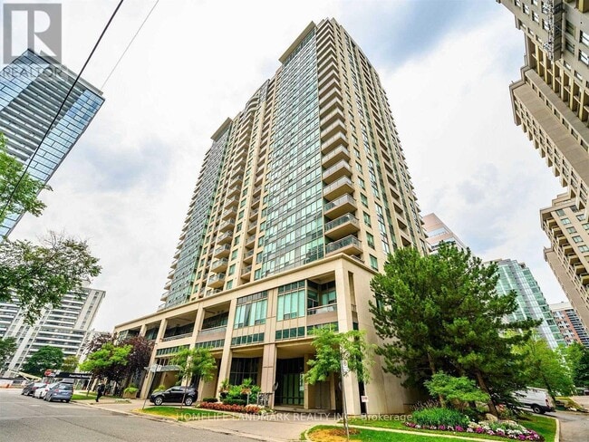 Photo - 18 Parkview Ave Unit 2112