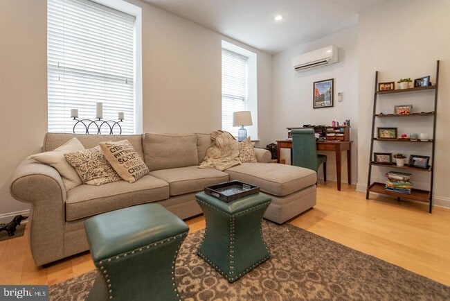 Photo - 1311 Spruce St