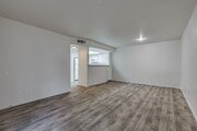2 BR, 2 BA - 947 SF