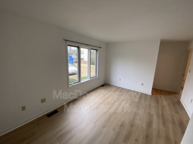 Photo - 9308 Hayden Dr