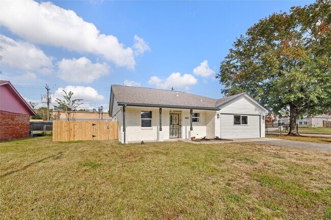 Photo - 10027 Valley Sun Dr