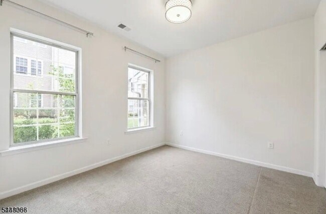 Photo - 4 Braeburn Ct