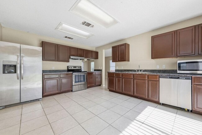 Photo - 1109 Bradbury Ln