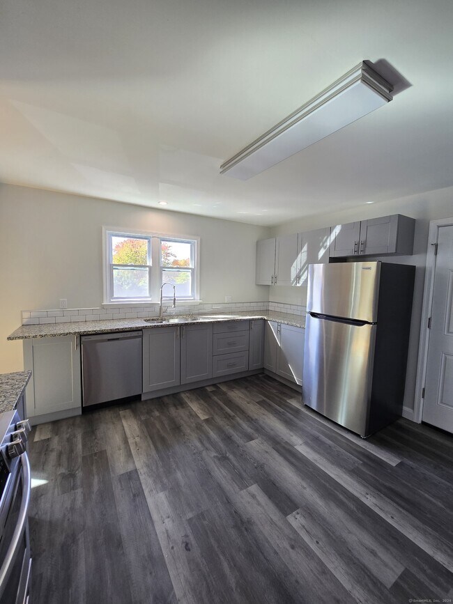 508 Garfield Ave Apartment Bridgeport, CT