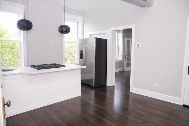 Photo - 3559 N Ashland Ave Apartamentos Unidad G04C